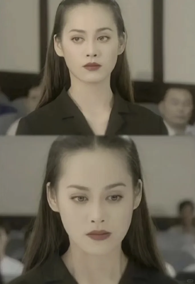 宁静，明艳大气的长相，野性难驯的气质