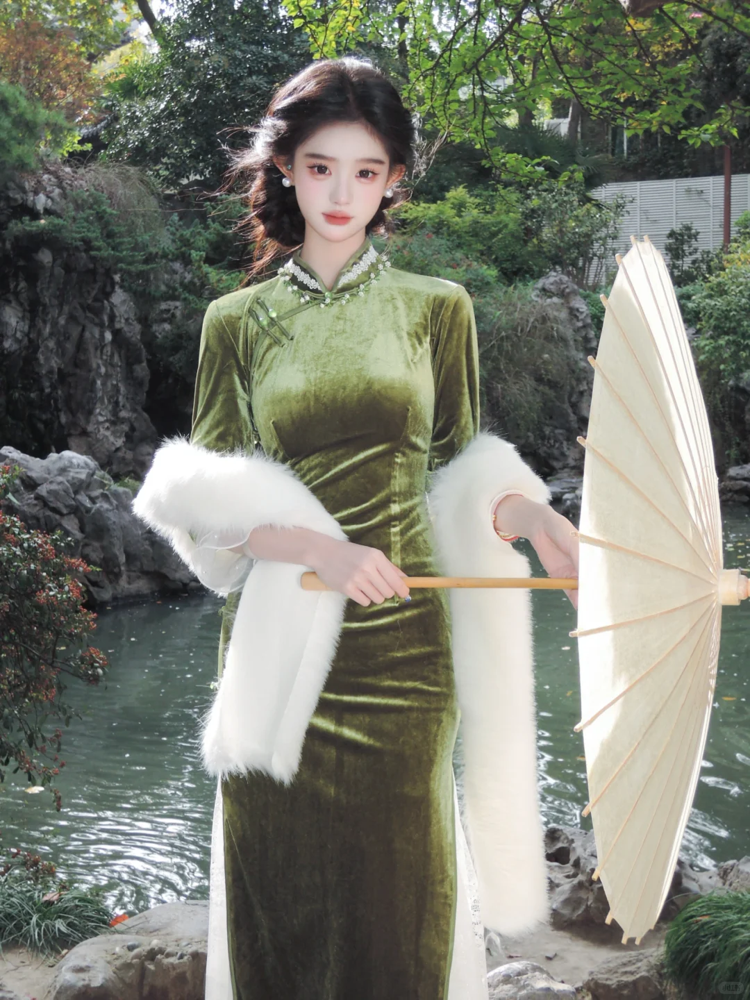 我是不会放弃来南京拍这么贵气的旗袍妆的!