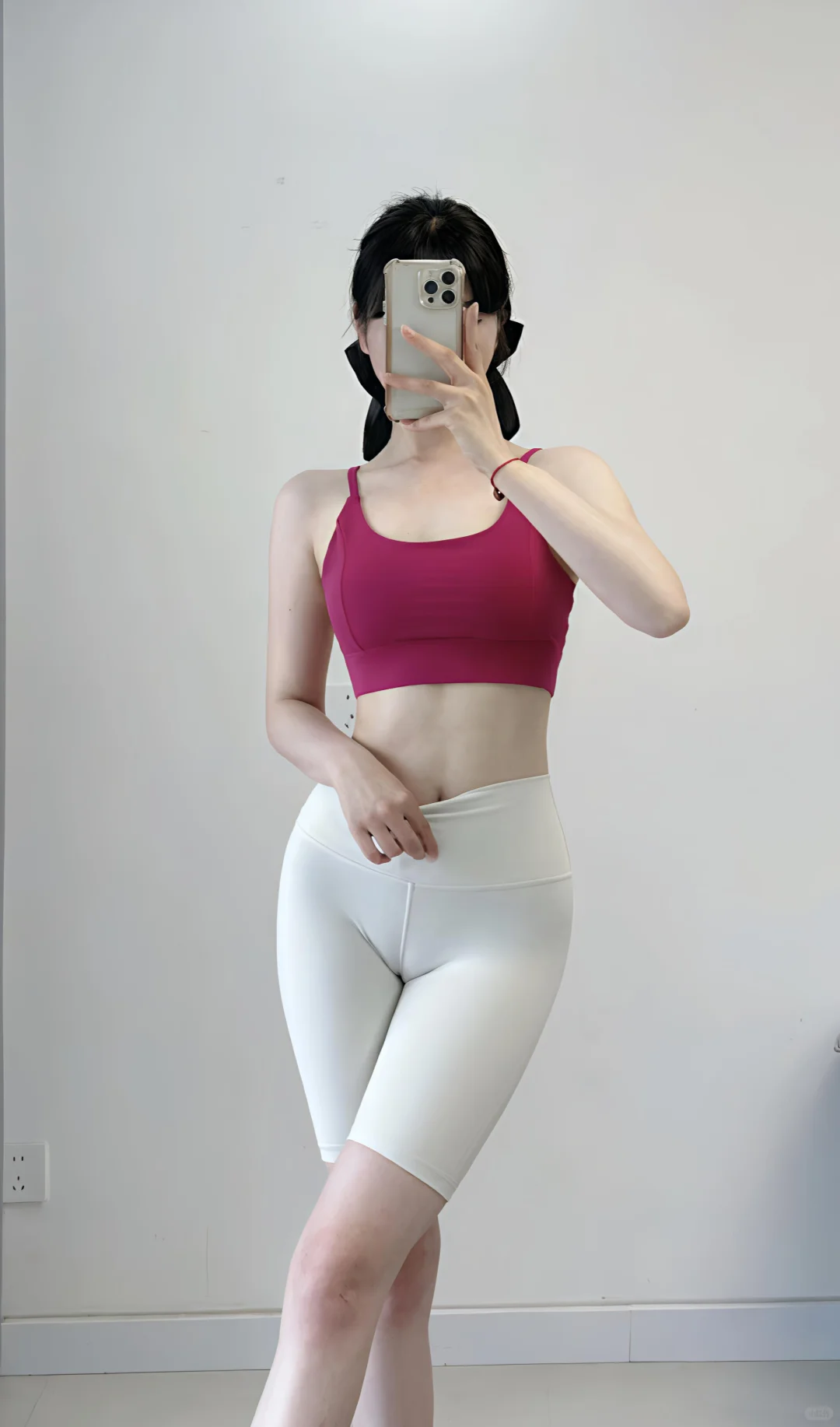 ✨女孩爱上，穿瑜伽裤健身