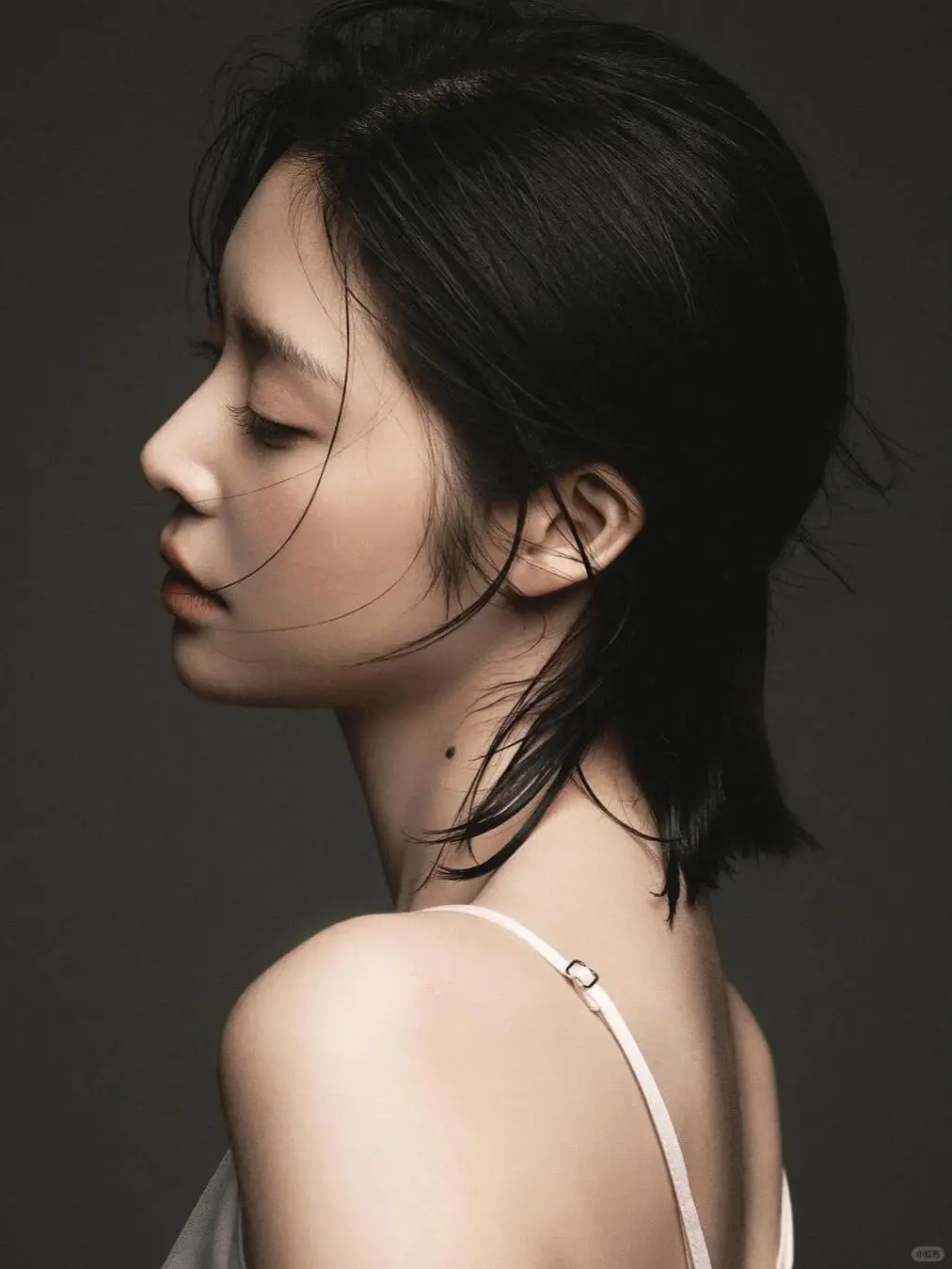 轻熟女肖像绝绝子诶🔥知性美让人沦陷🤎