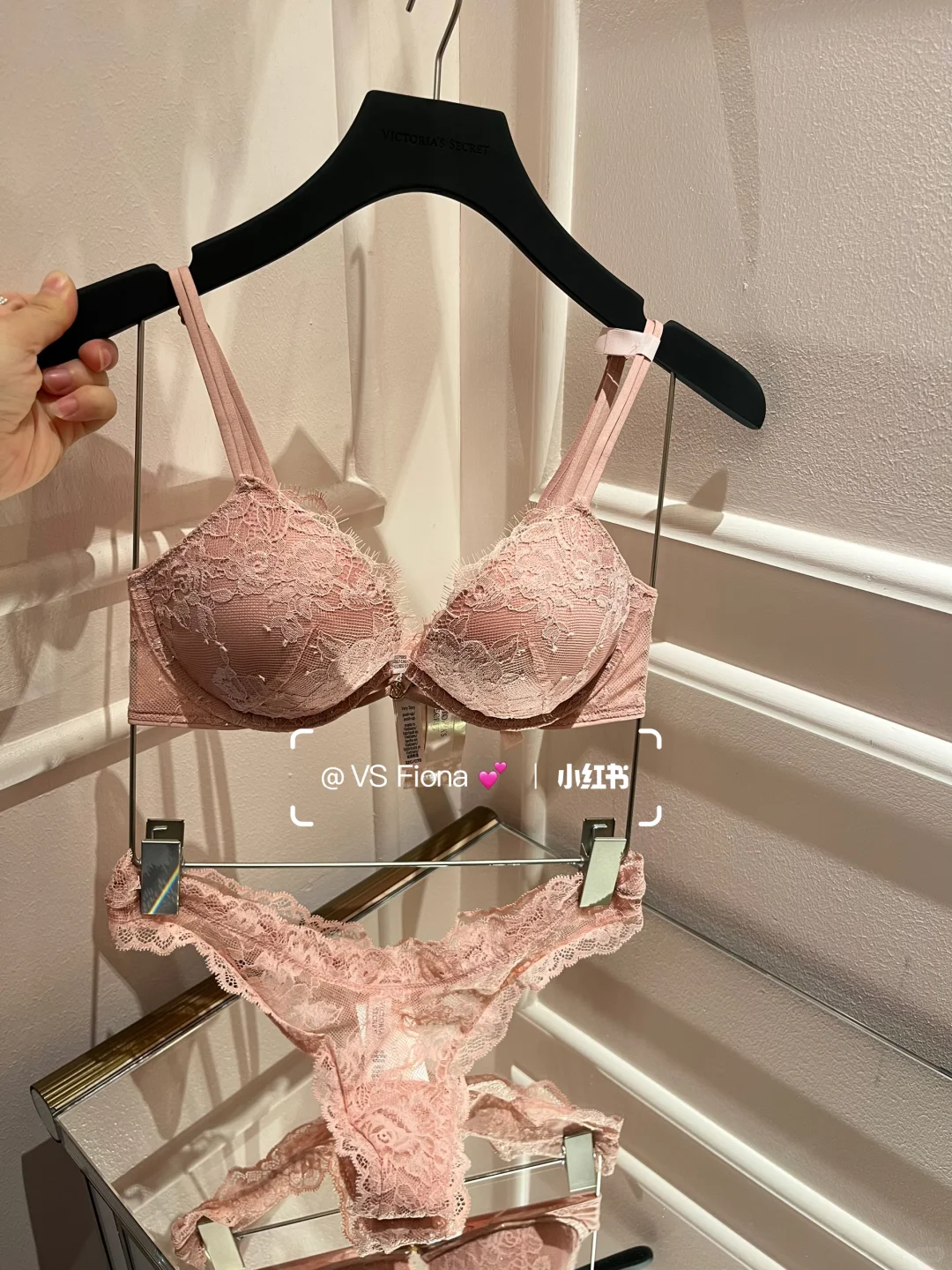 维密｜清冷迷人的冰透粉色💗花瓣粉