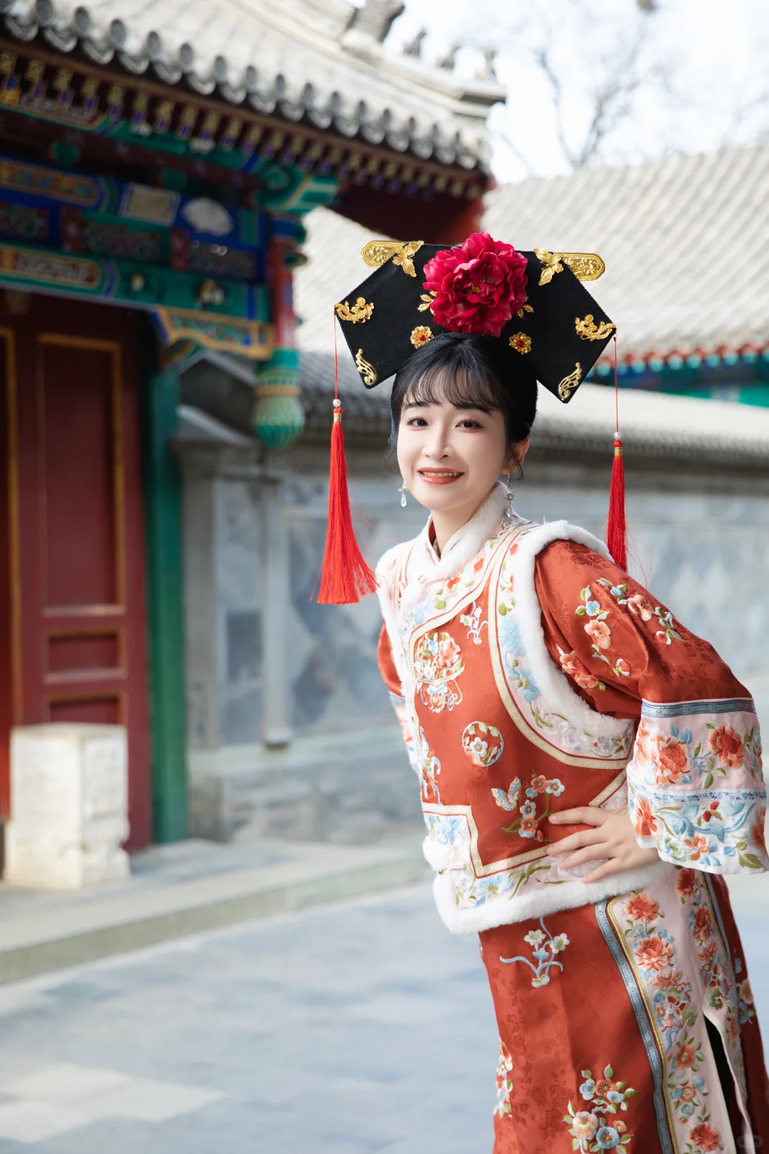 看遍了清宫写真‼️最终锁定正红旗装格格