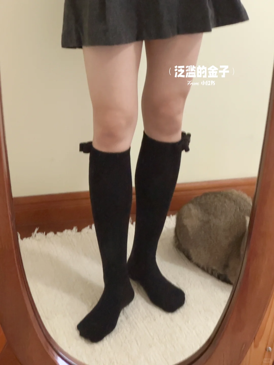 跟着Jennie穿白蕾丝⋆ •͈˽•͈ ⋆腿袜推荐