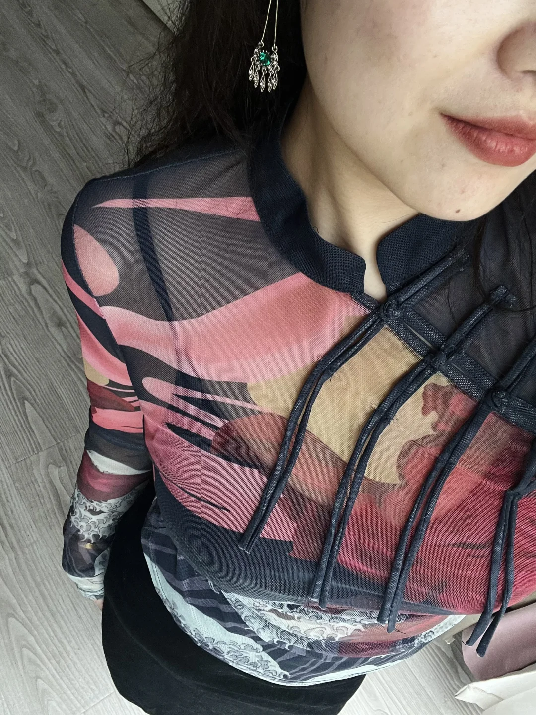 山东的，不丑，珠圆玉润，30多岁，独美中…