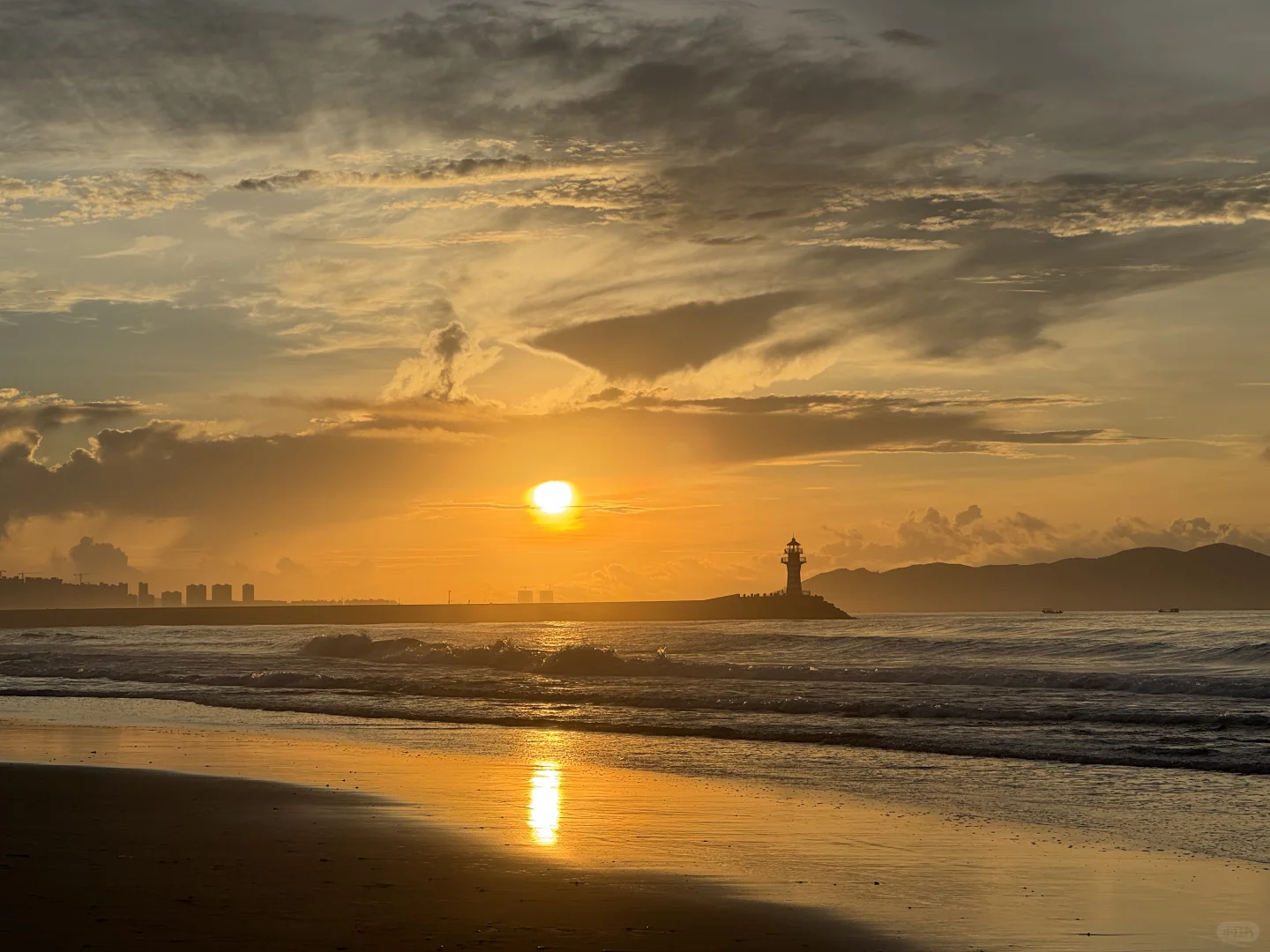 晨跑｜今天的暮光像新生一样