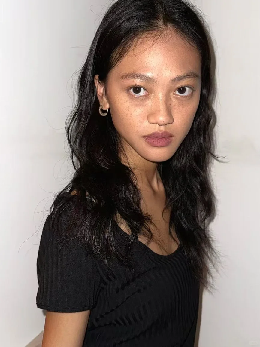 品婕 自然野生感