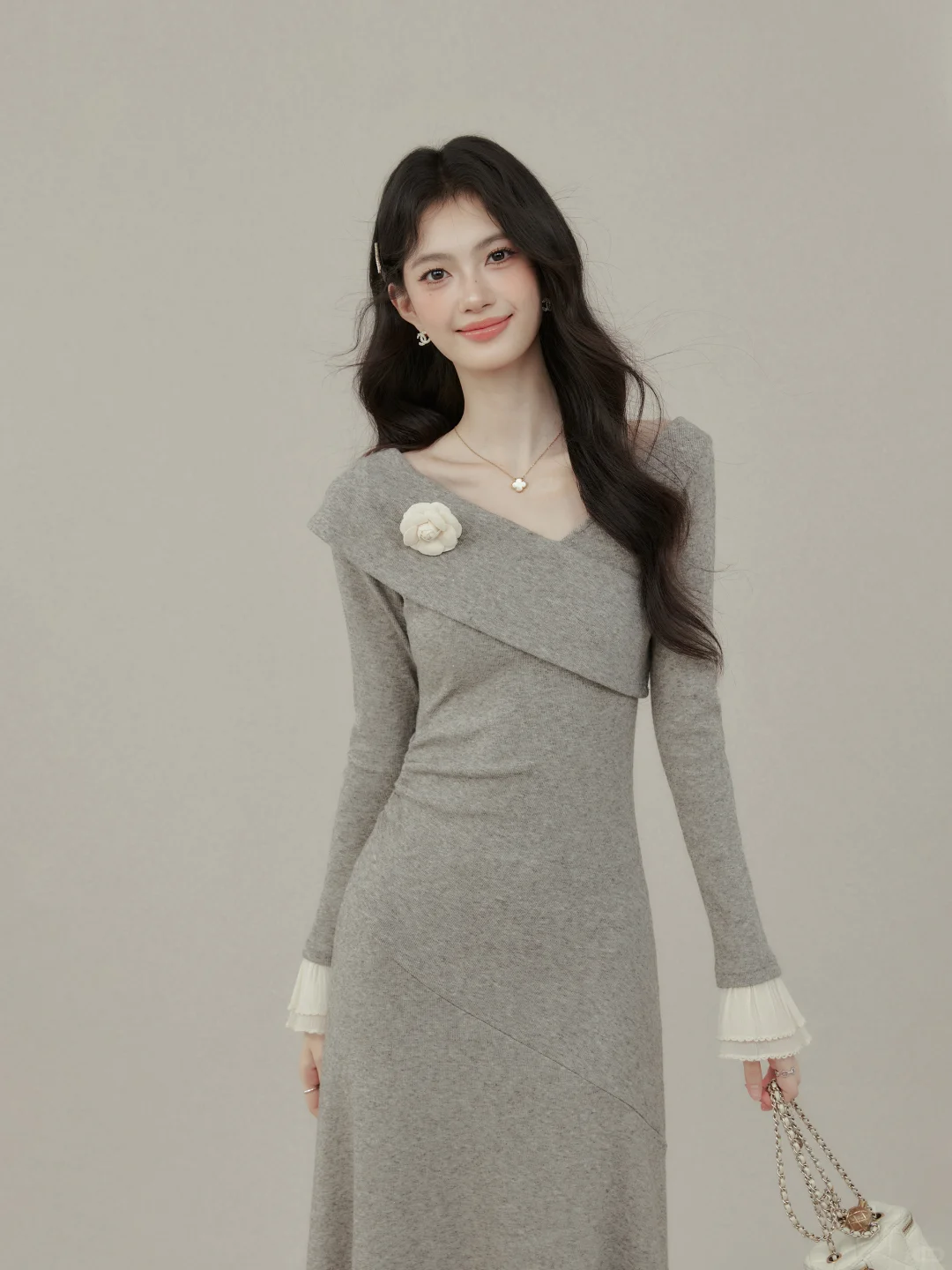 明码标价|温柔气质的针织连衣裙穿搭