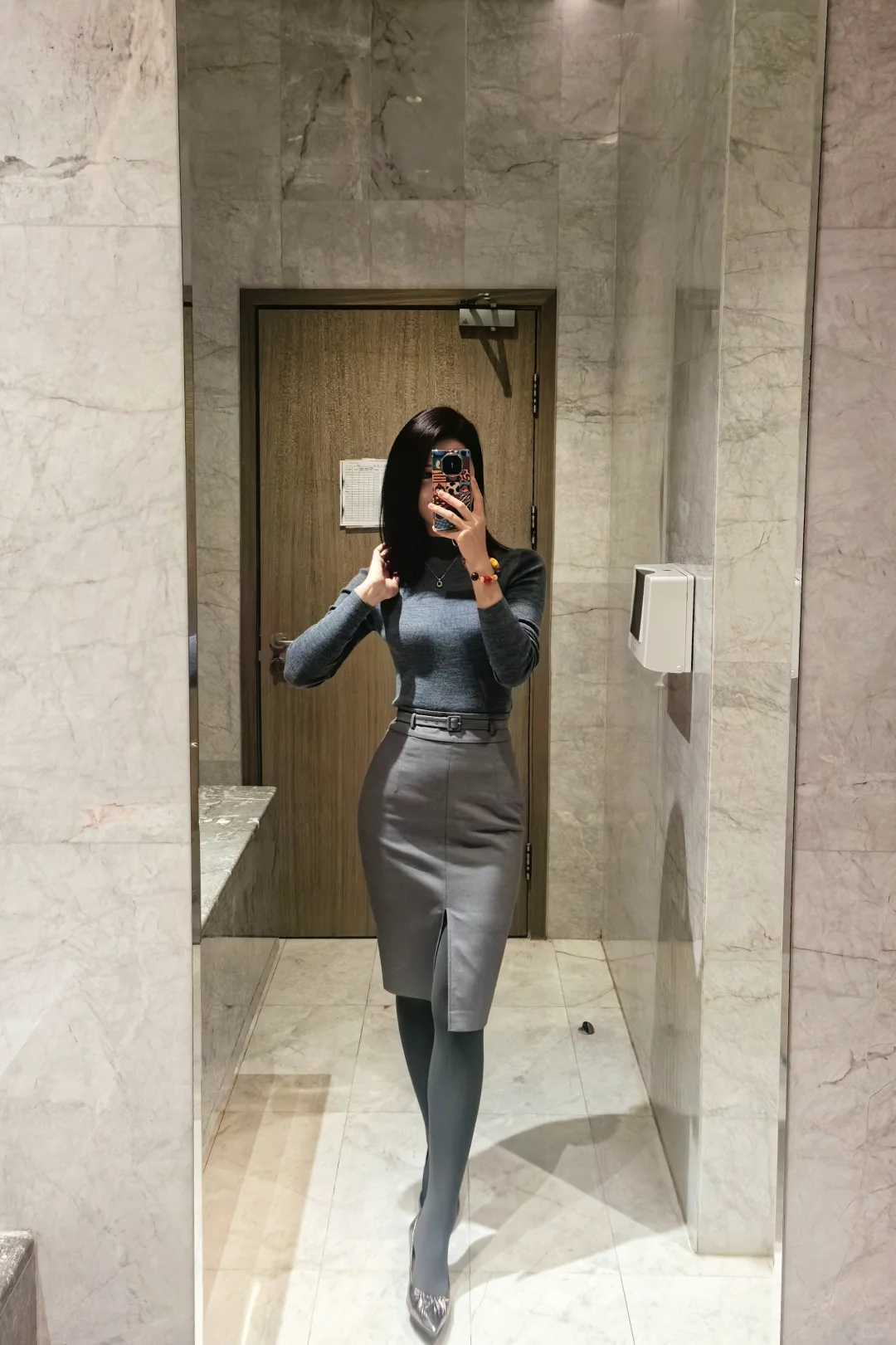 秋日通勤OOTD🗄️古希腊掌管包臀裙的神