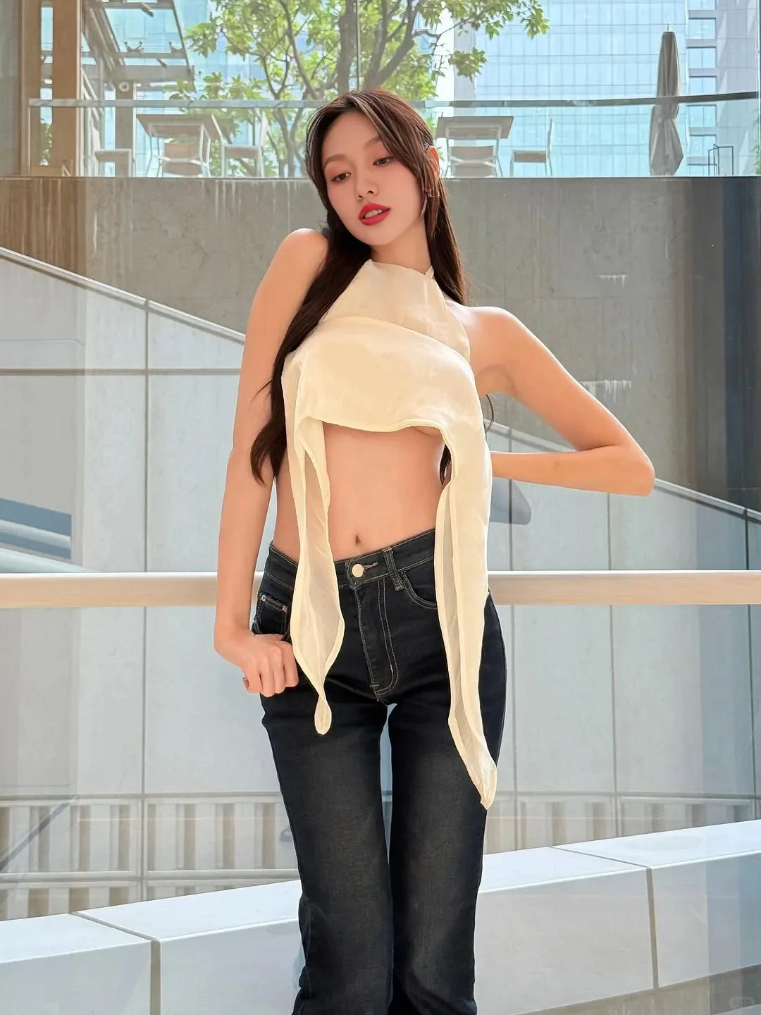 牛仔裤真的很显身材嘻嘻