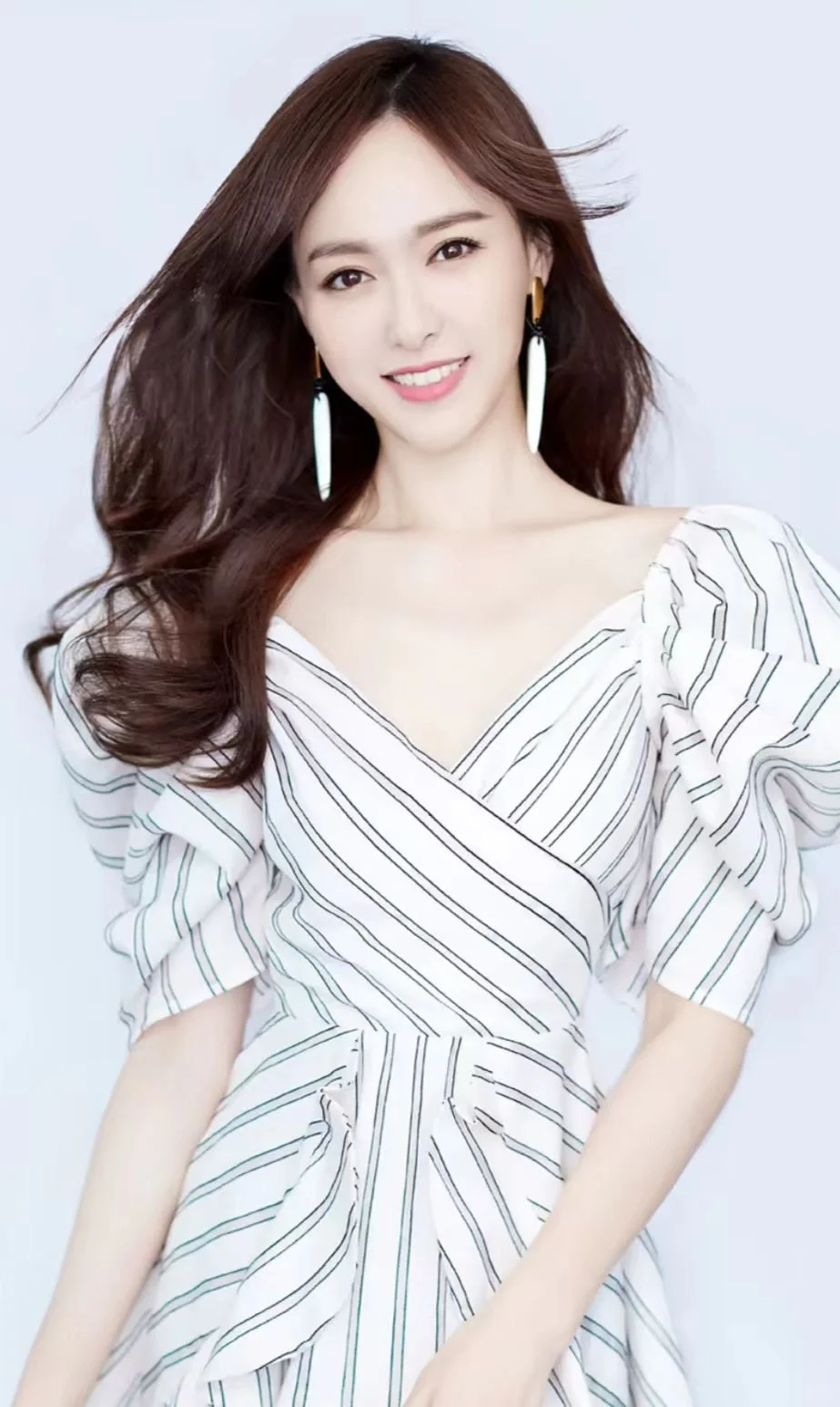 女明星多姿多彩（100）