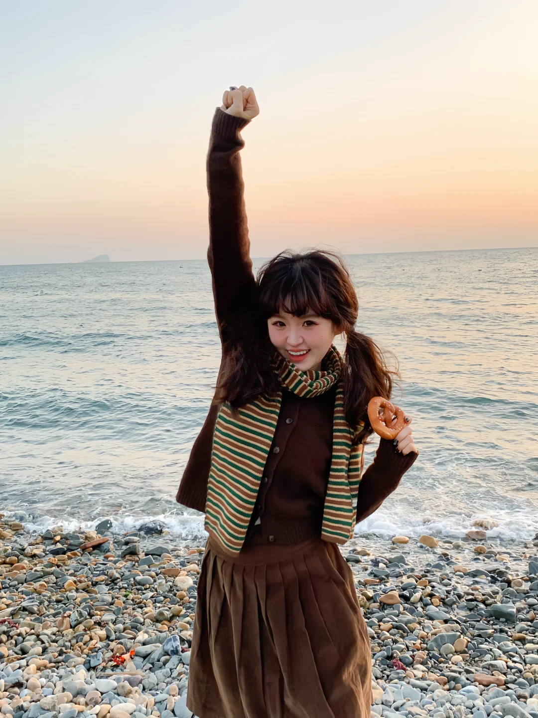 带着面包去海边秋游咯🥯