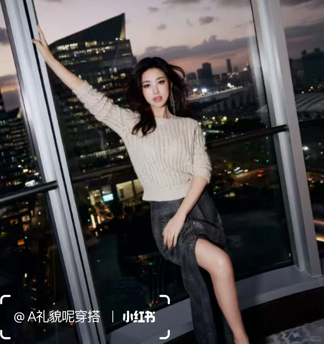 被41岁朱珠的“体面”穿搭惊艳