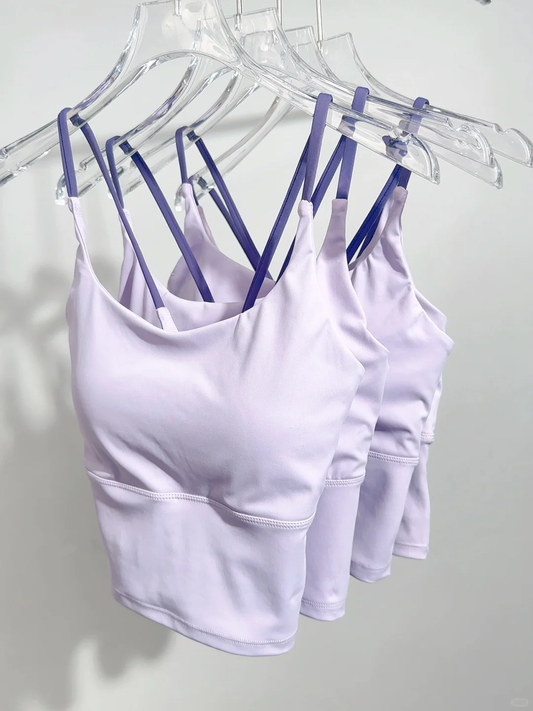 姐妹们！挖到一件很适合秋冬的吊带💰23