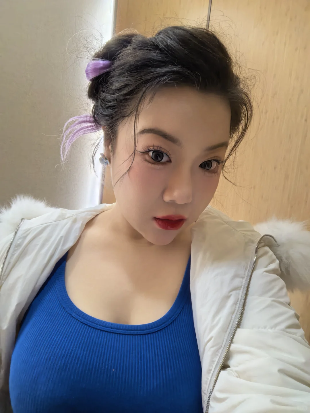 瑜伽裤是真显瘦，胖头鞋是绝配