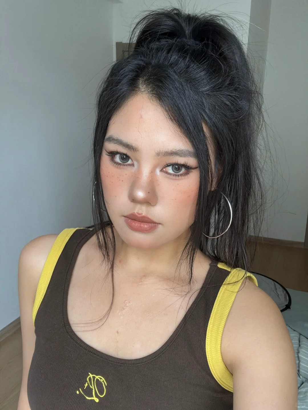 方圆脸 扁平鼻，找到风格真的嘎嘎乱杀…