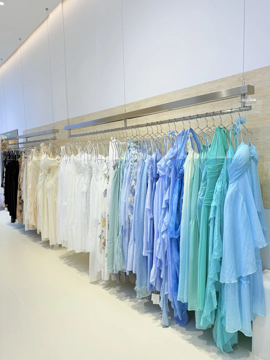 三亚买度假穿搭预算500能搭出3套高级穿搭