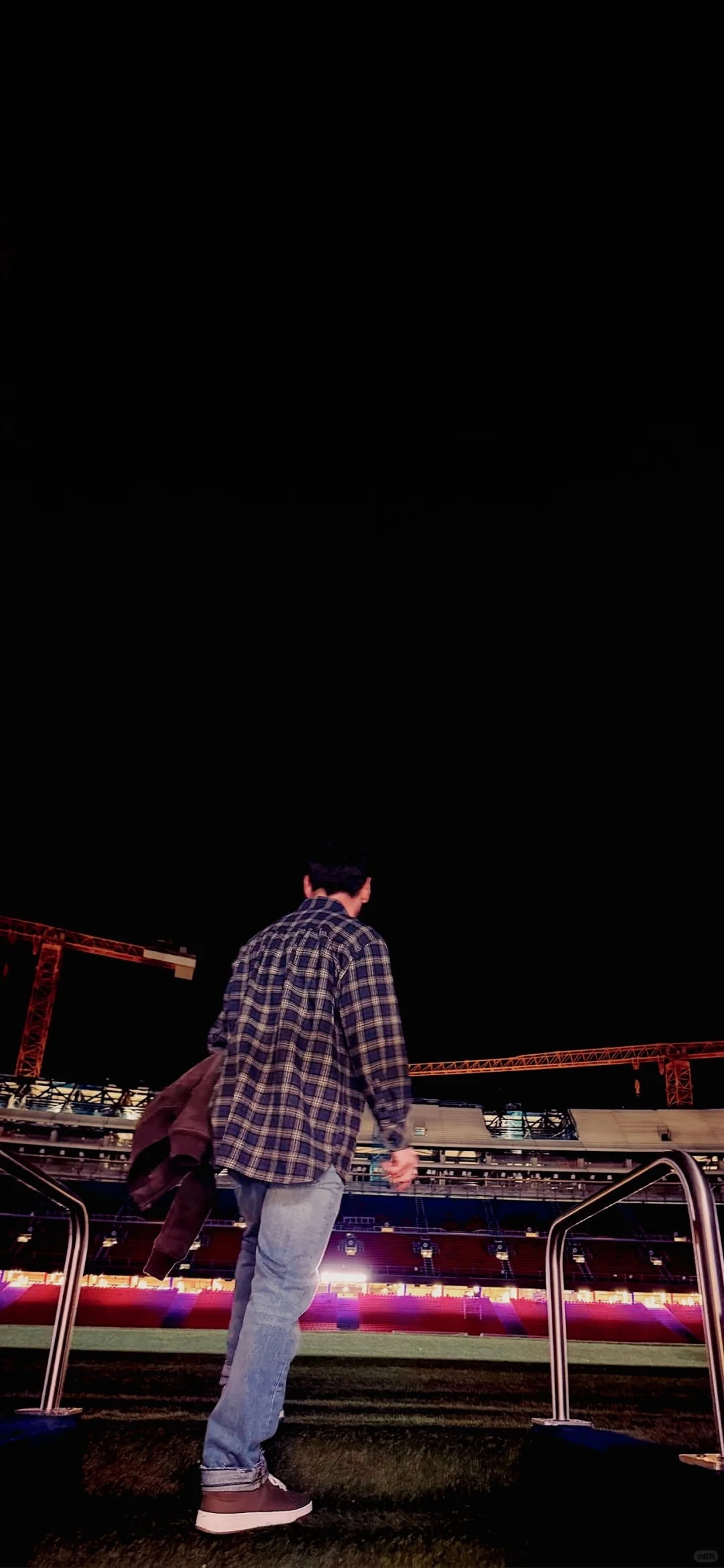 一组壁纸｜梅西｜夜访诺坎普（电脑壁纸）