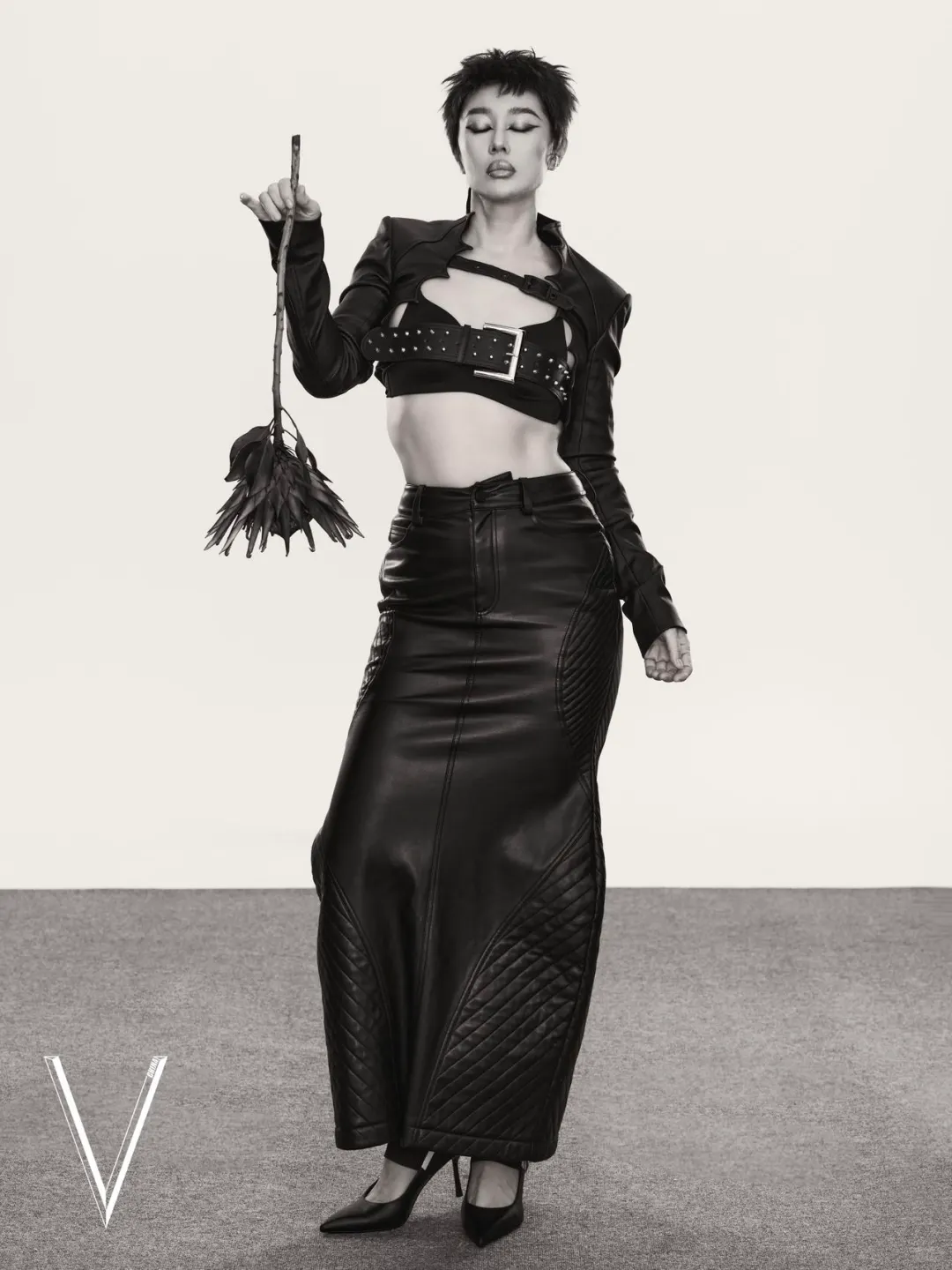 冬夏女王的时装也依旧迷人