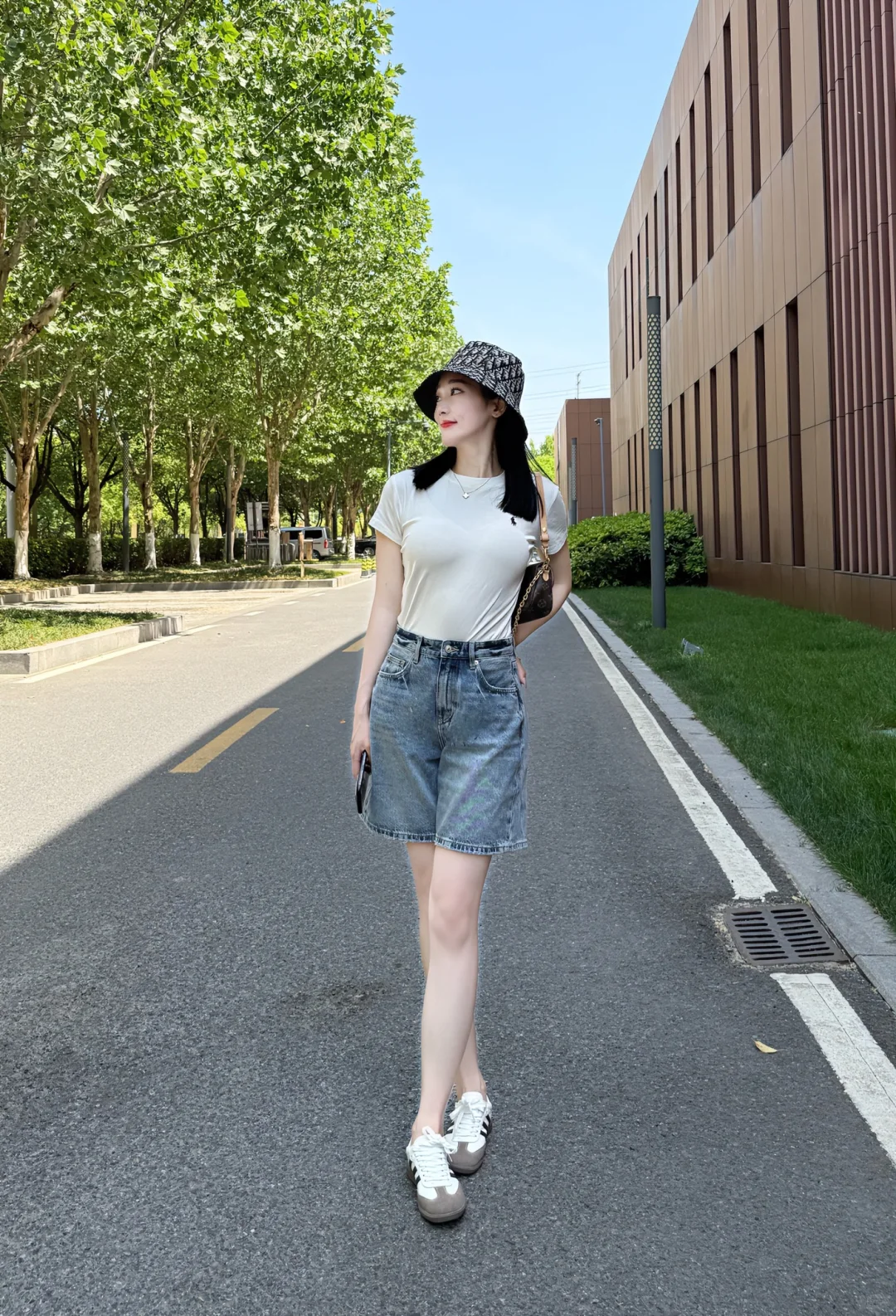 167/105穿搭、简简单单就很好看