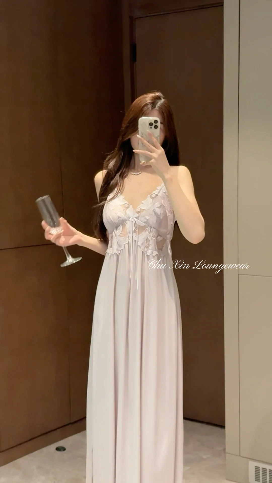 美神降临✨今年早秋最喜欢的氛围感缎面睡裙