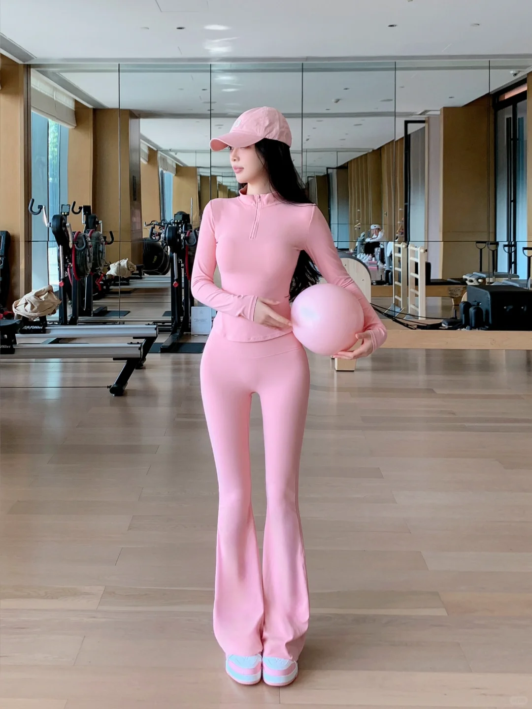入秋穿搭🫧显身材的粉色瑜伽套装太绝啦❗️