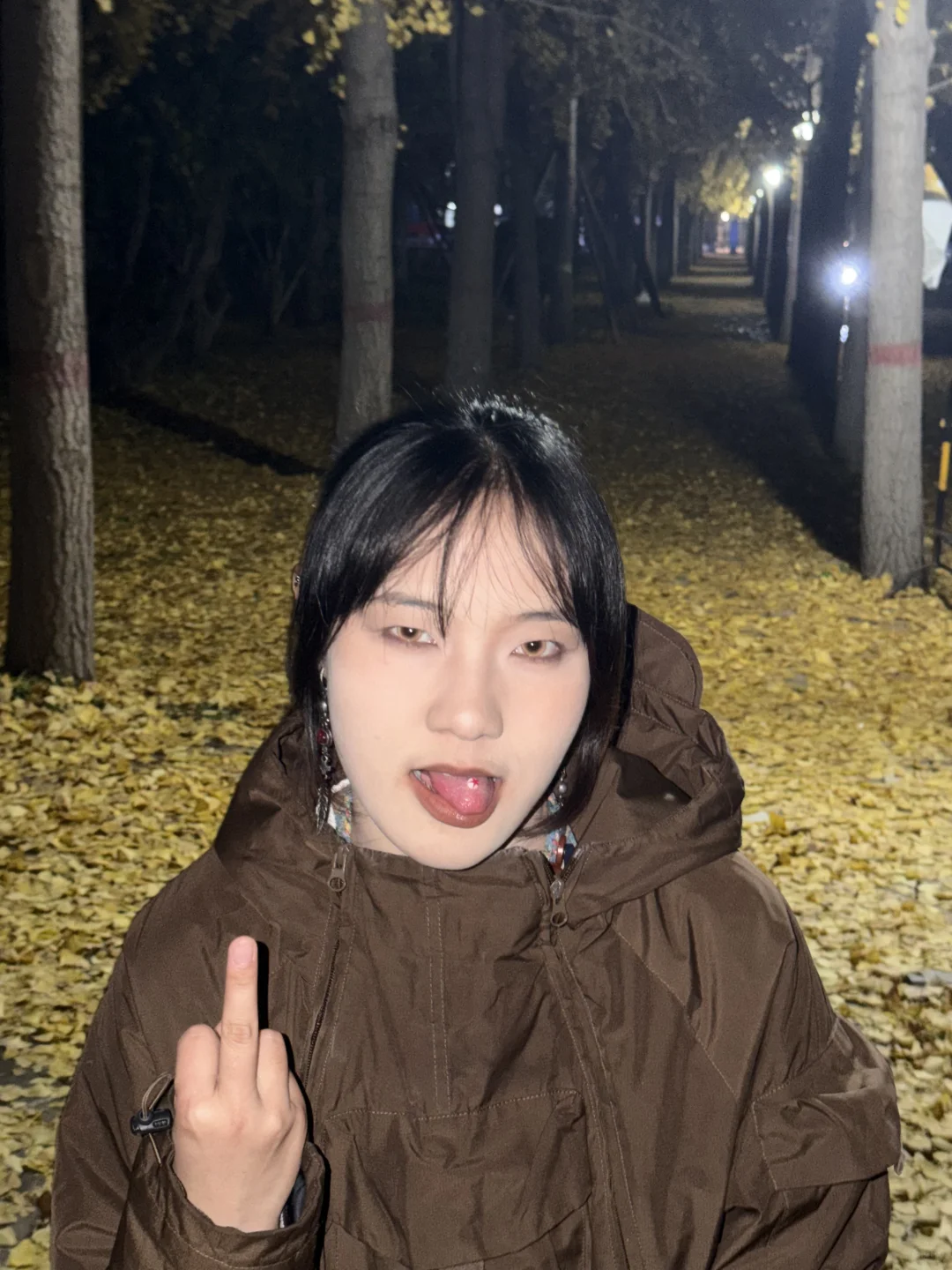 我真是受不了了怎会有如此之萌帅的女子