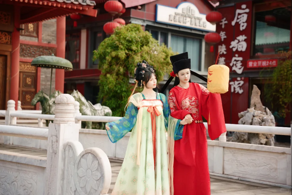 这是西安最好看的女状元，没人反驳吧？