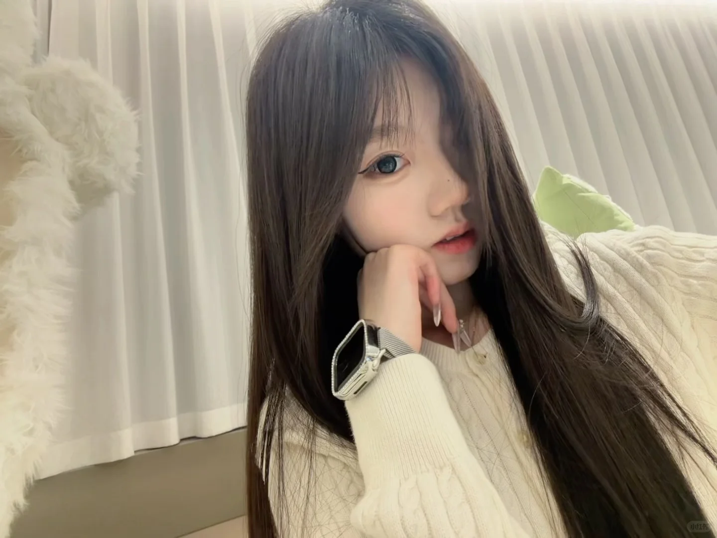 剪个刘海 当乖乖女喽