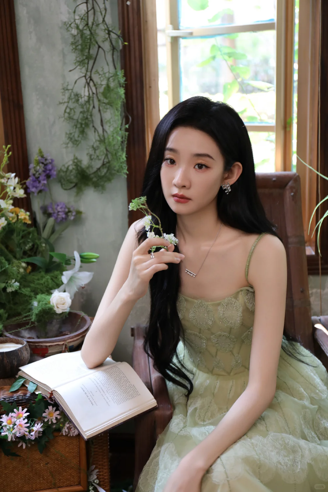 张艺凡轻纱倩影