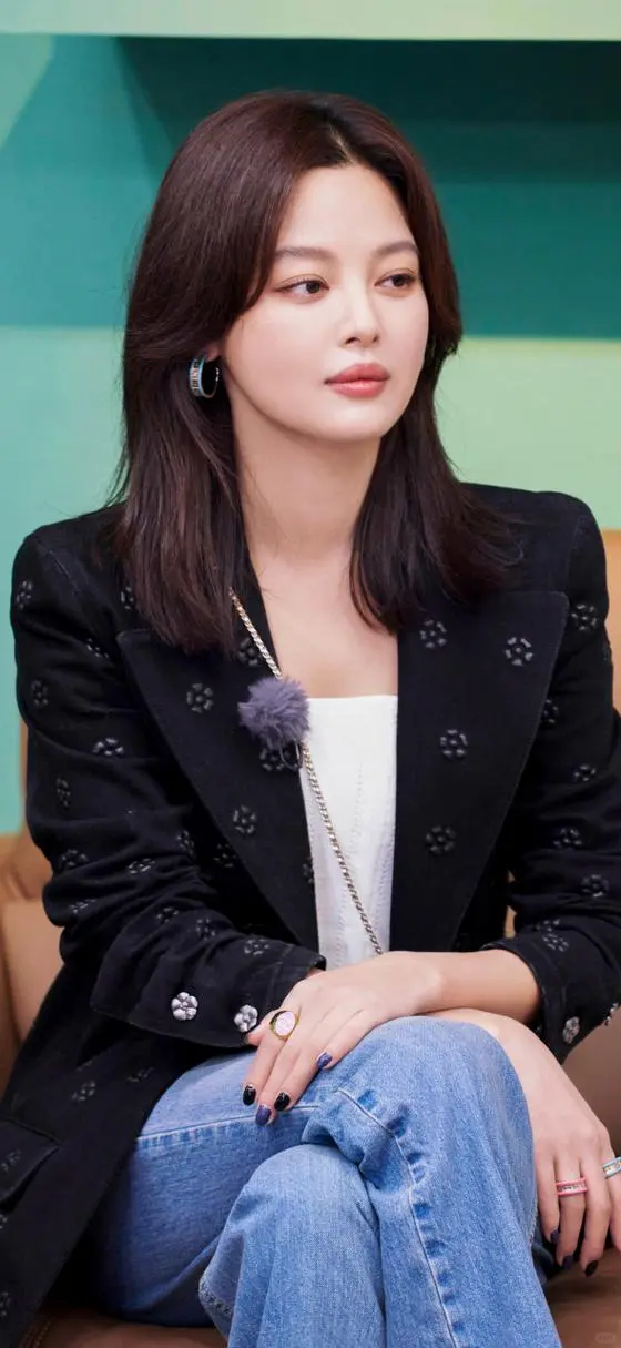 端庆里的东宁美人辛芷蕾：优雅藏在风骨里