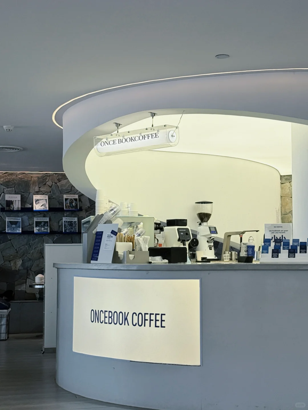 没有情绪的生活我很喜欢！！