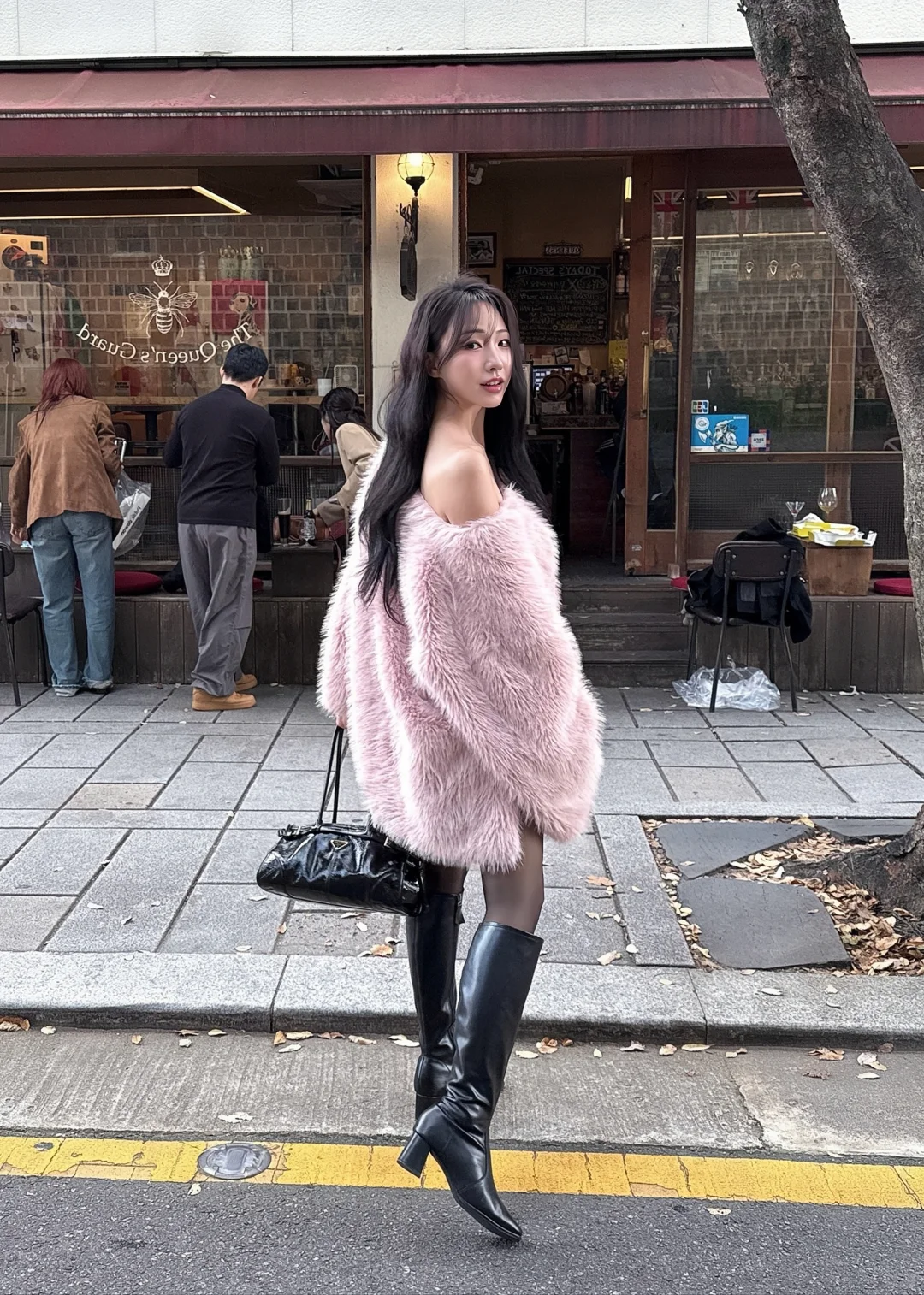 轻熟风｜清纯里面带一些小俏皮