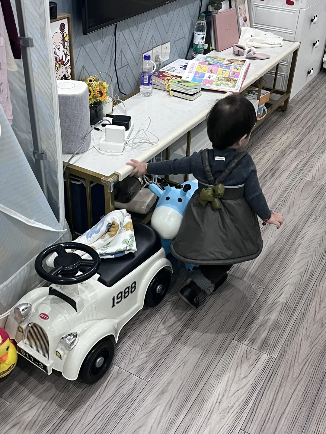 小圆点AlittleDot深秋灰裙子试穿