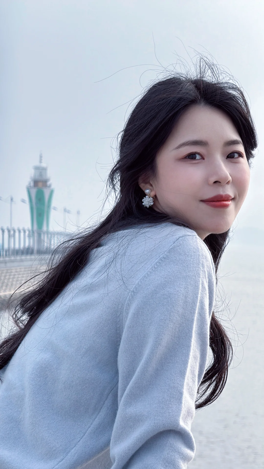 在松兰山，阴天的海边也可以拍出明媚感！