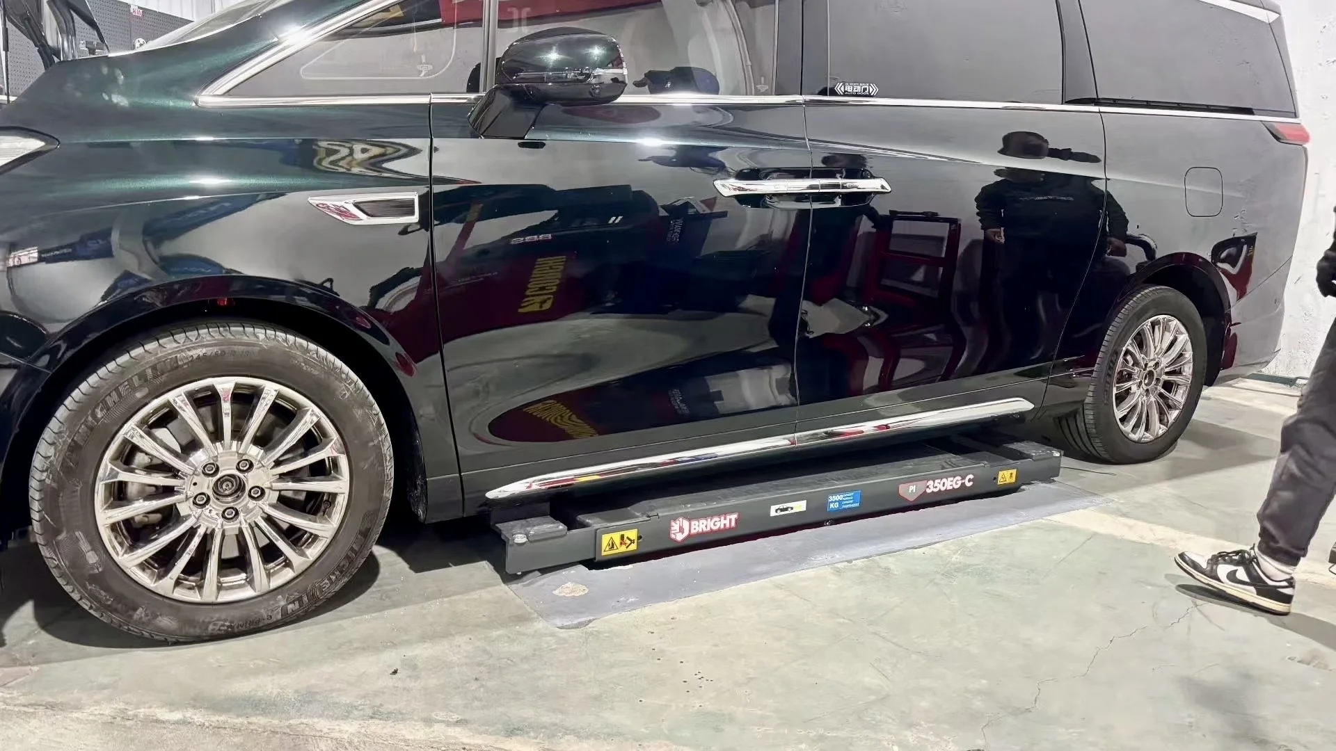 魏派高山AGT 2way氮气避震全国首装