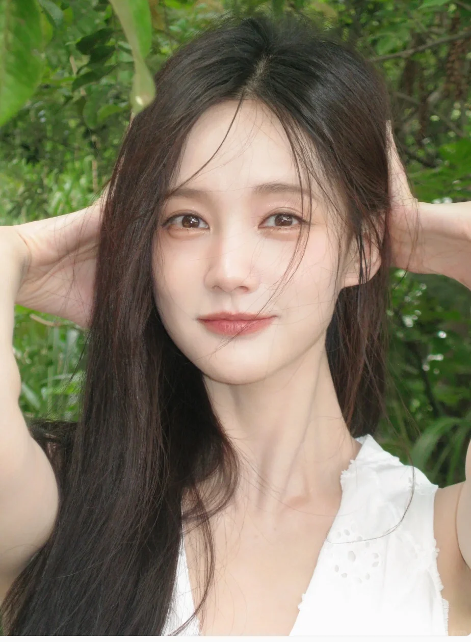 挑战发一百位女明星神图17(李一桐)