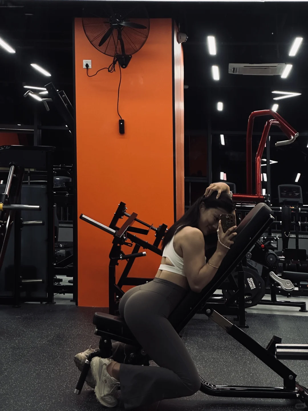 健身房拍照新姿势get！