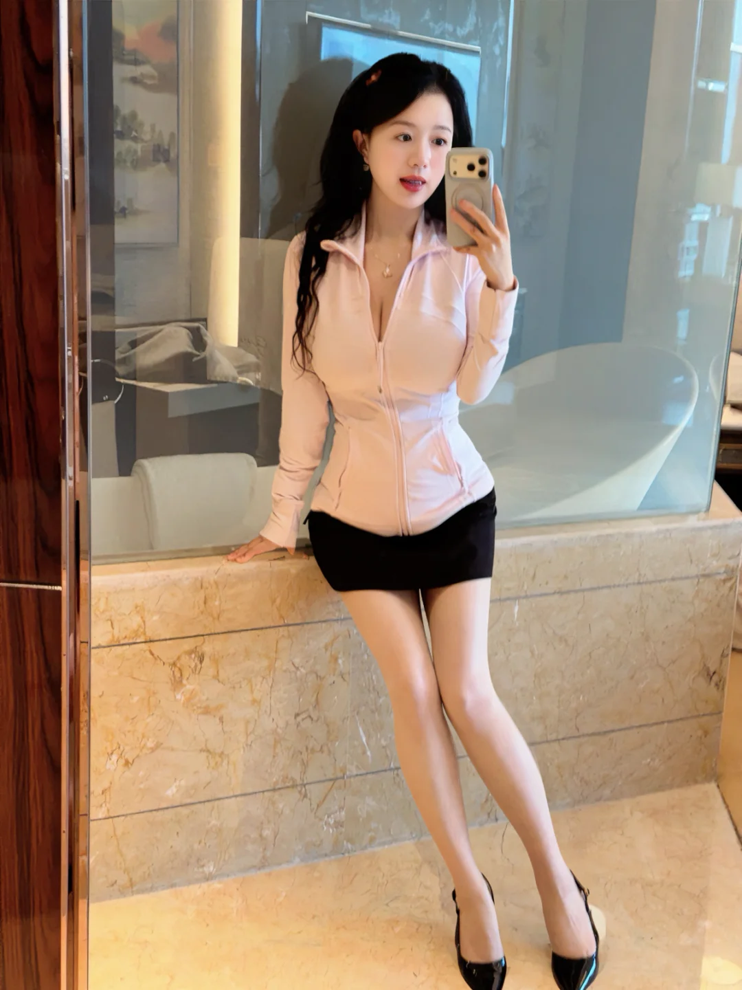 瑜伽服与高跟鞋搭配法