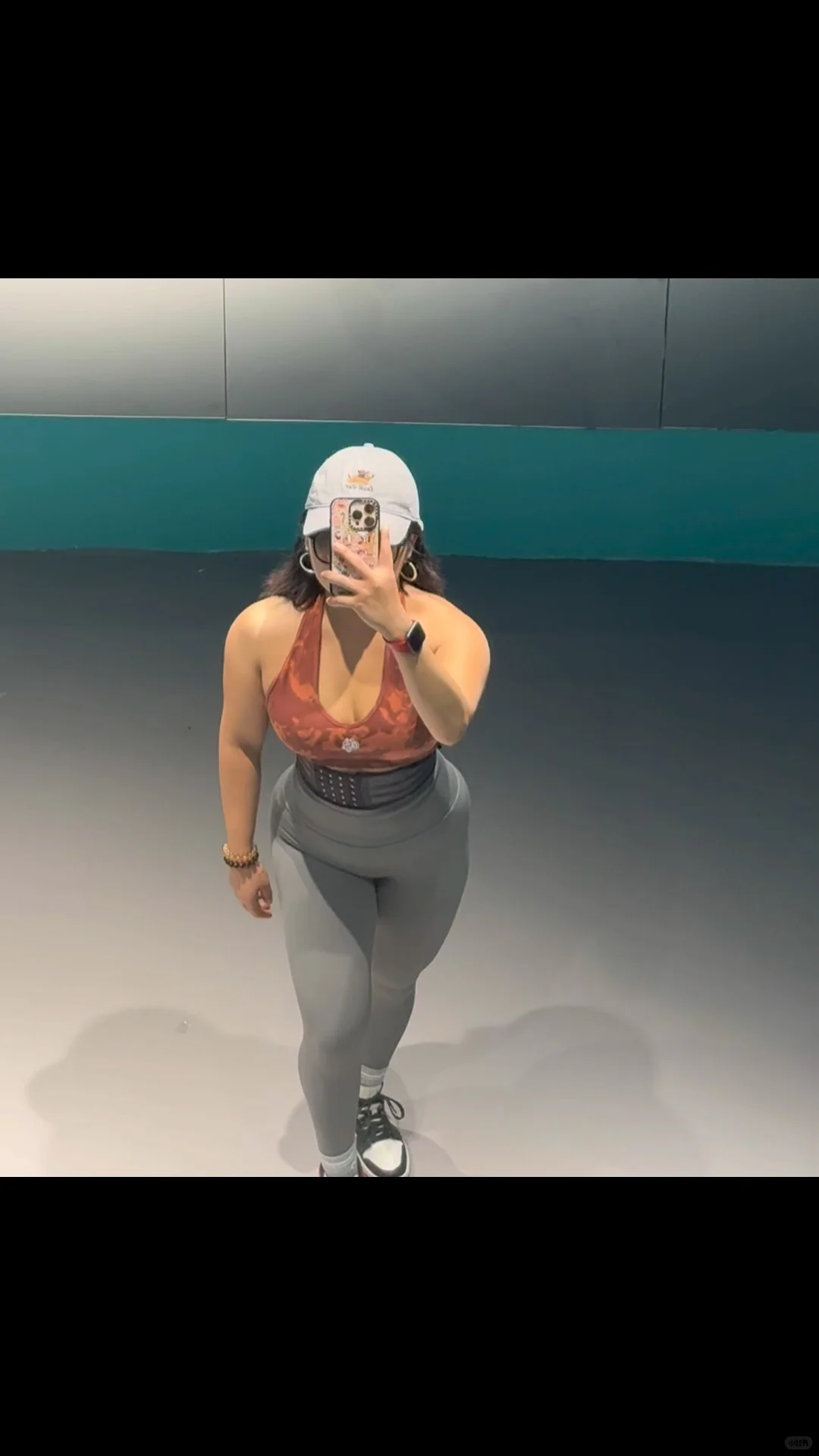 练臀腿日小结：脸是红的腿是抖的心是快乐的