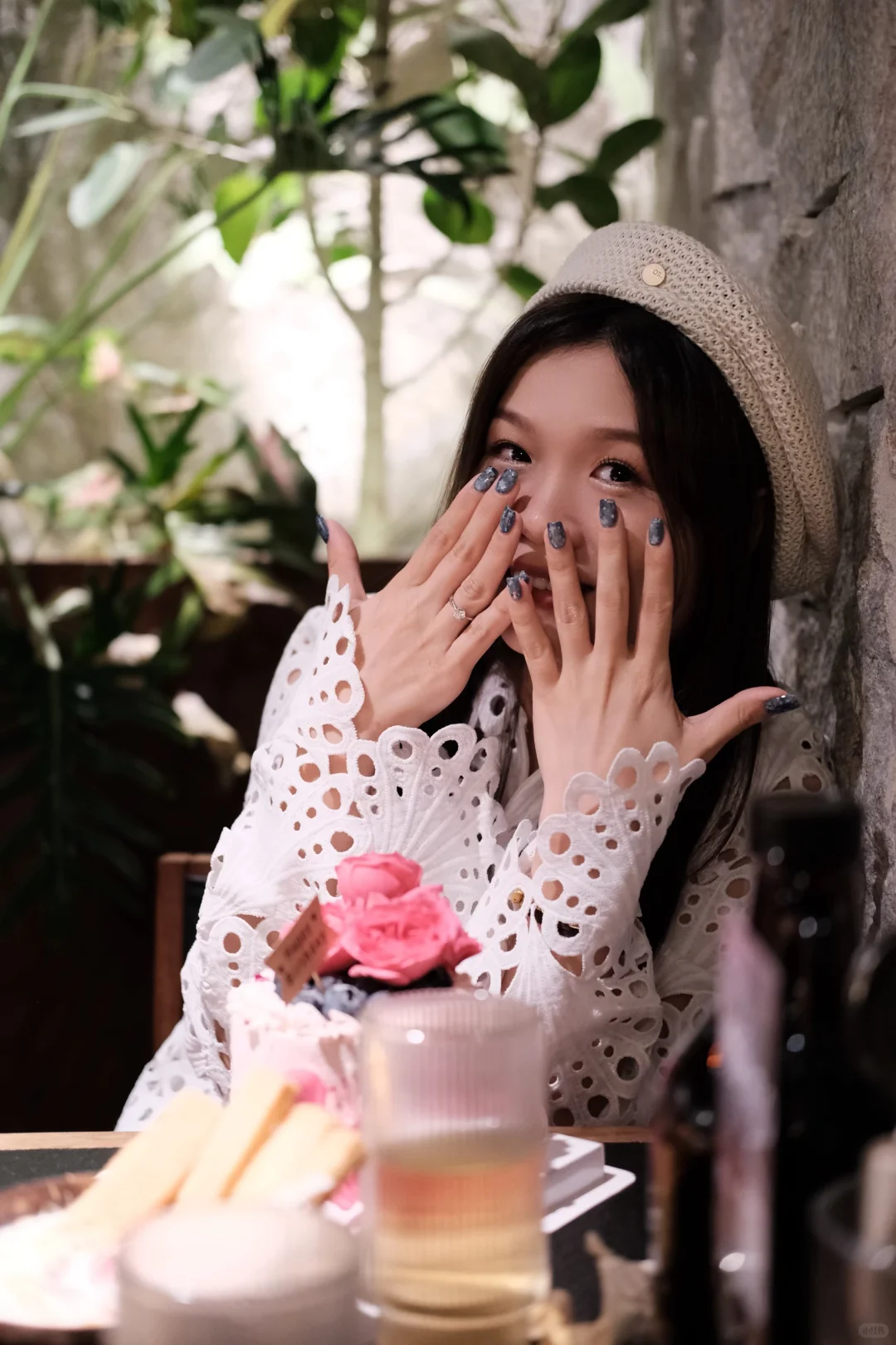 陪“显眼包”朋友过生日，美照值拉满📸