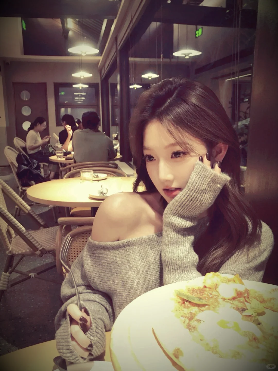 还得是古早味｜被朋友圈问爆的万能滤镜