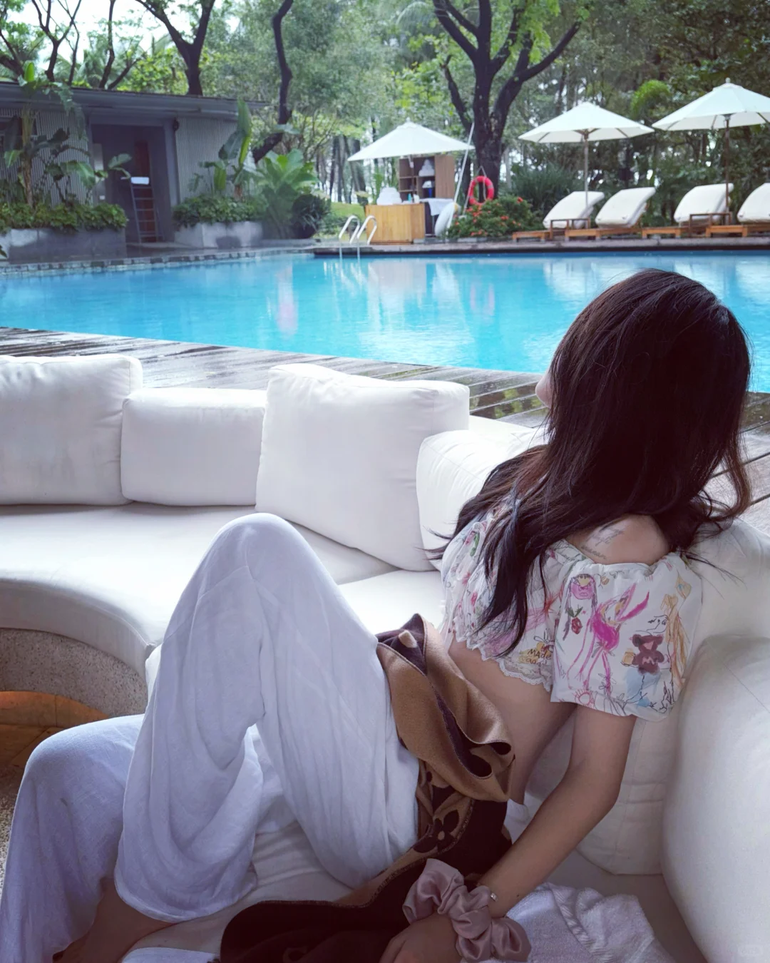 在三亚的三套旅行穿搭～