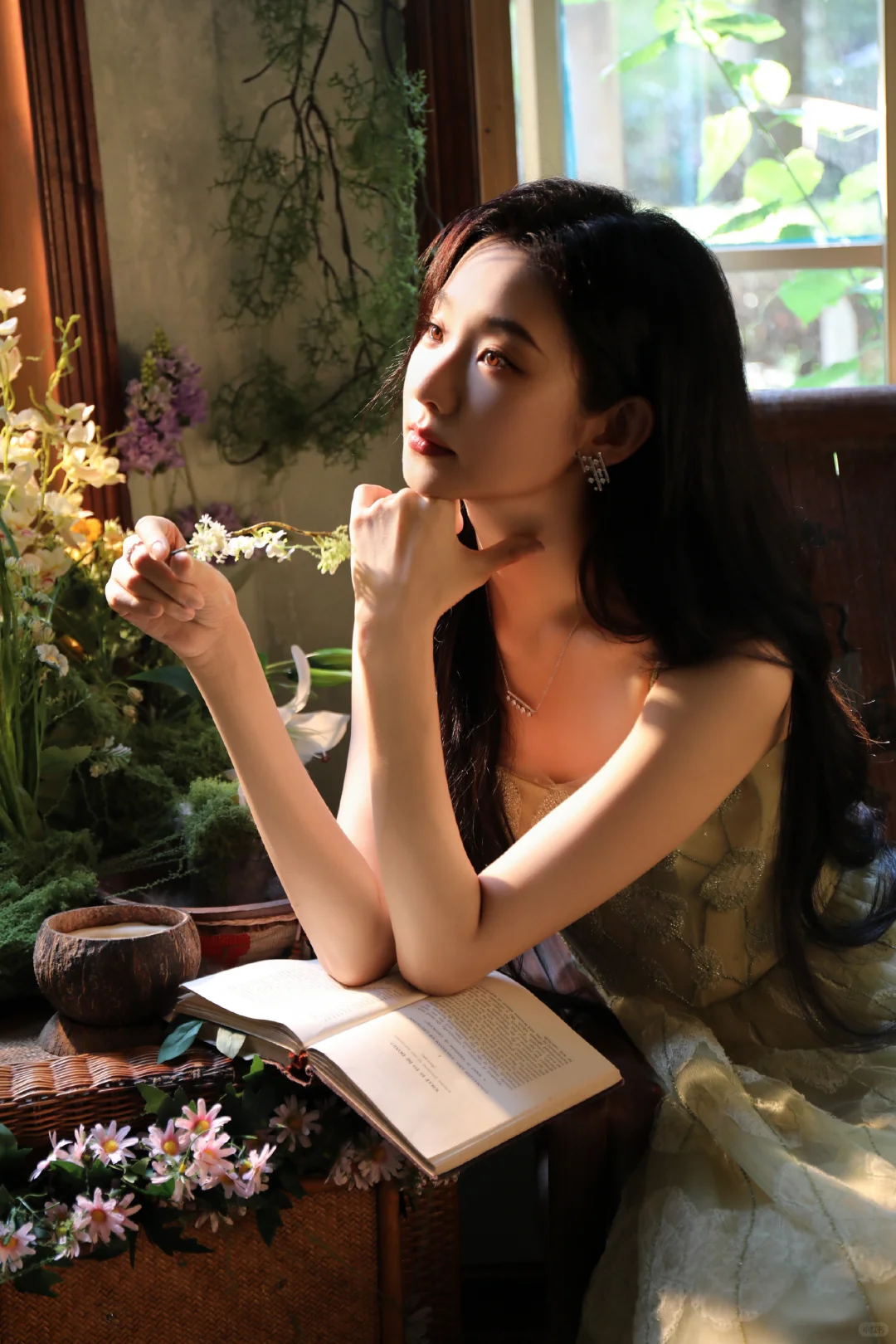 张艺凡轻纱倩影