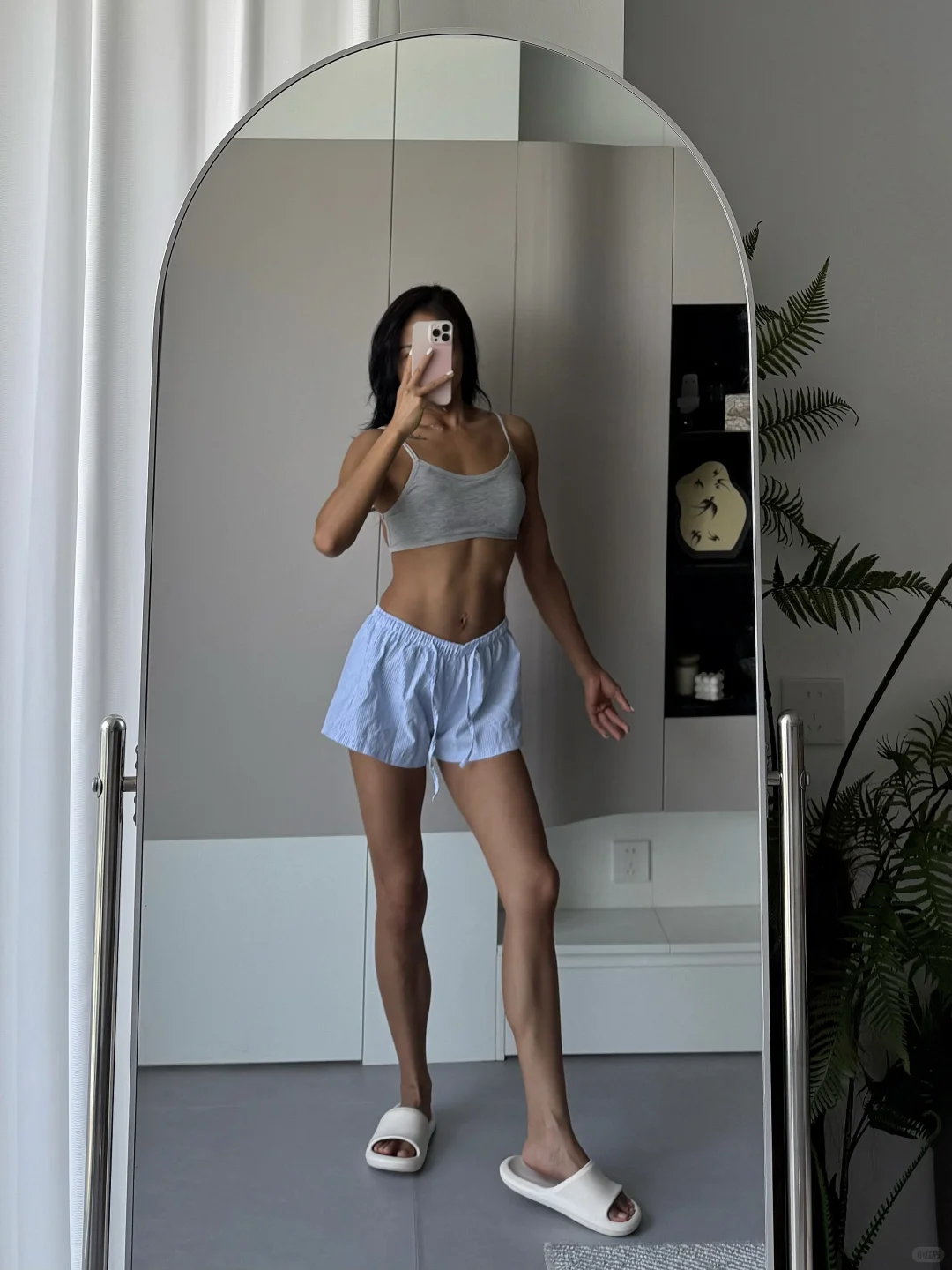 live 身材基础 肤色就不基础