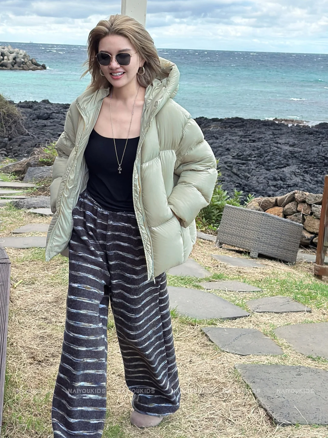 🌊海边亲子ootd｜把“松弛感”穿在身上！