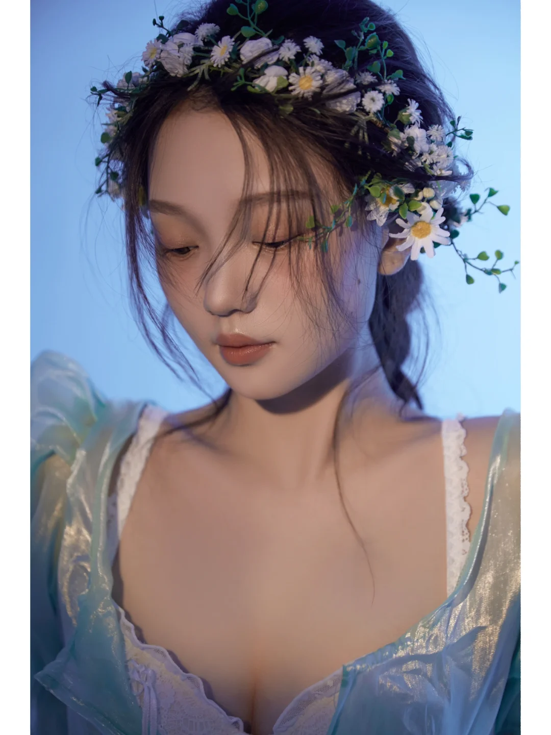 朦胧中的小性感🦋少女私房写真