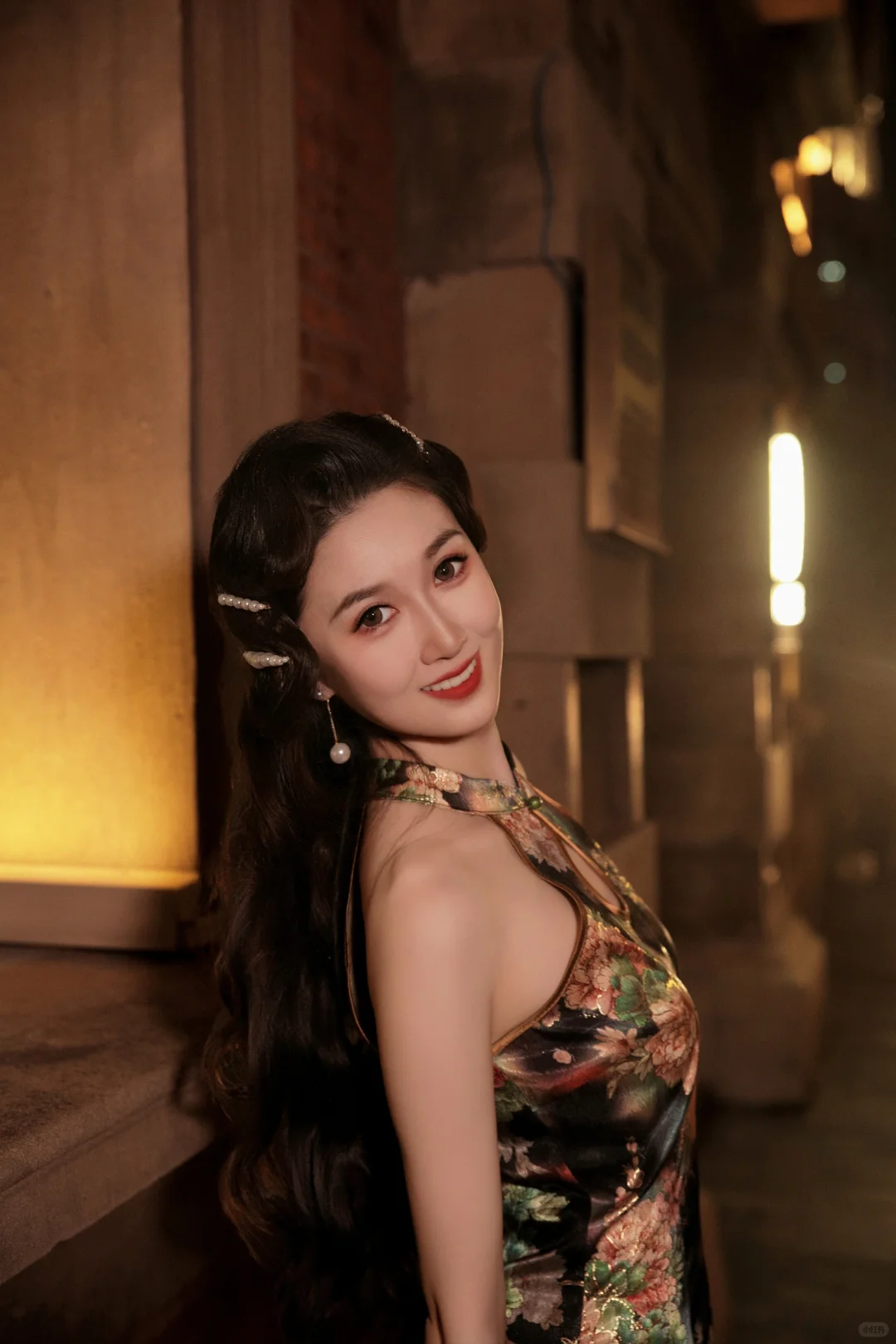 一件旗袍 一个外滩 一段上海梦