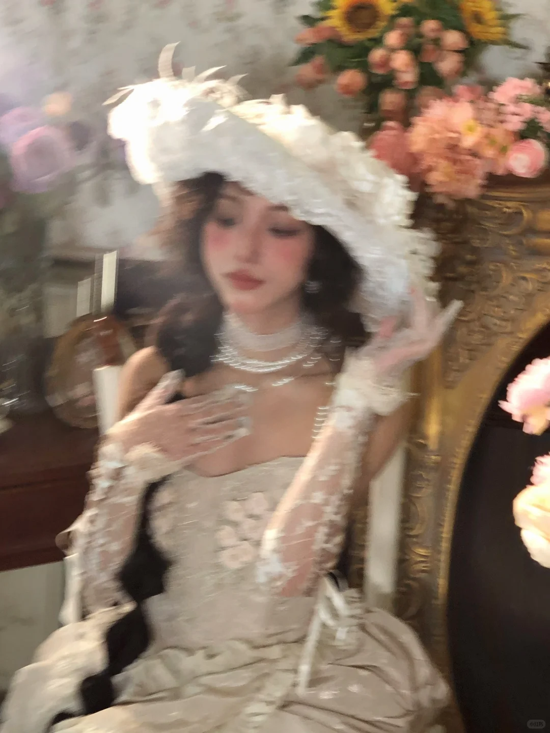 🎨 古典与朦胧的交织