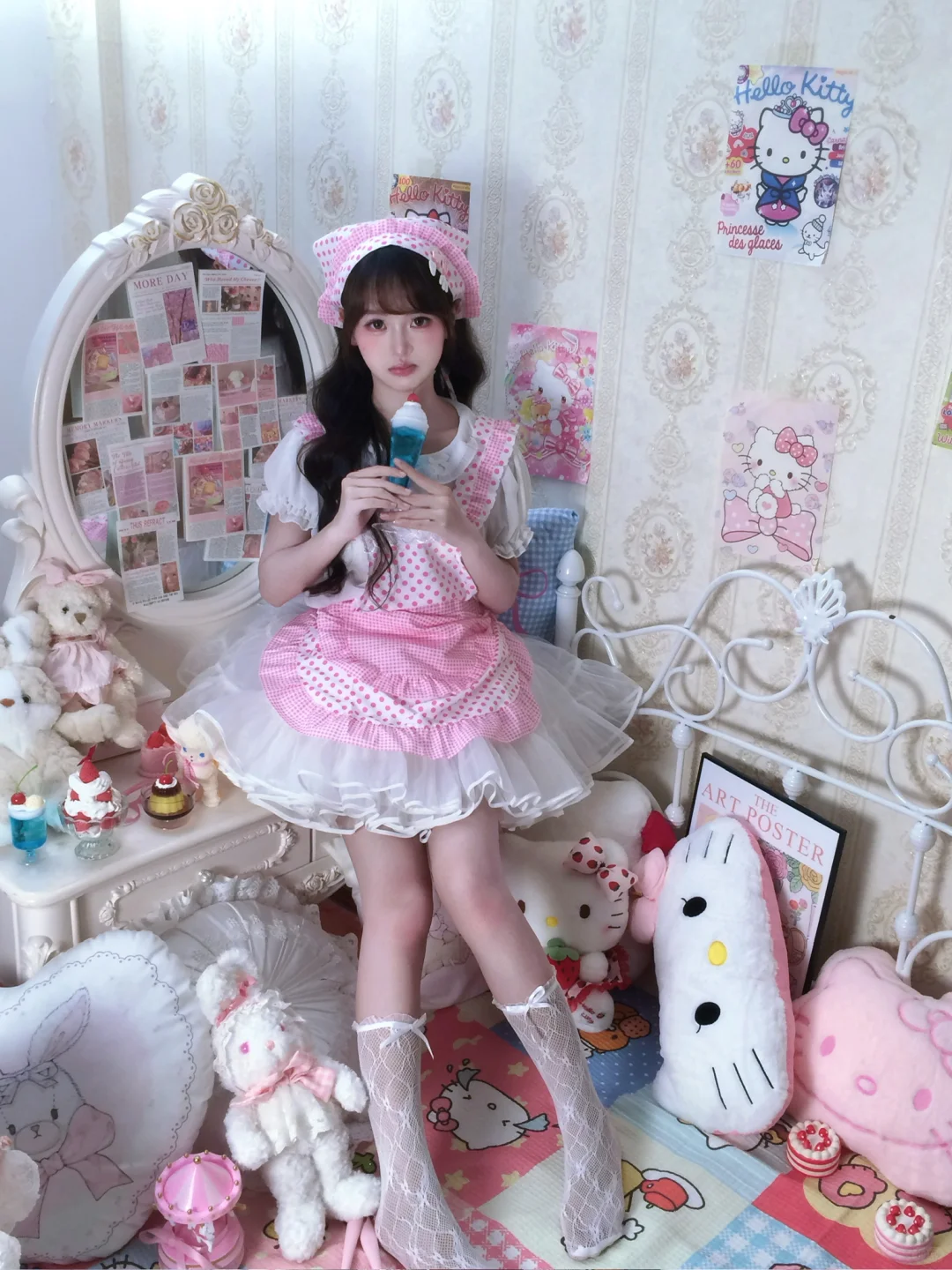 原来写真馆可以拍的和她宣传的一样啊…