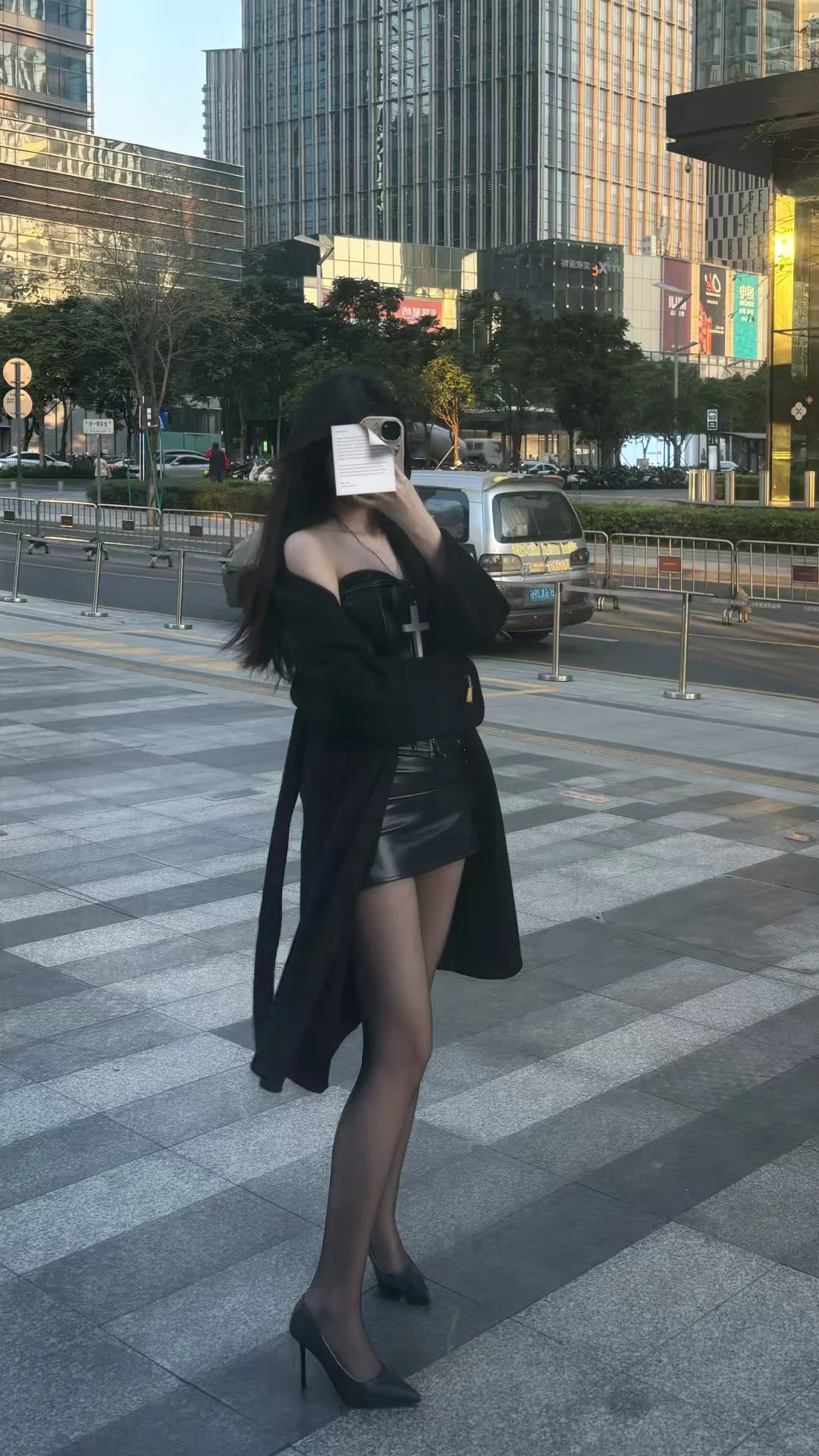 小西装加吊带裙太酷辣呜呜